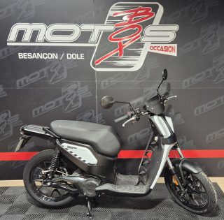 FANTIC MOTOR SCOOTER ÉLECTRIQUE ISSIMO CITY 50 - A PARTIR DE 66€/MOIS