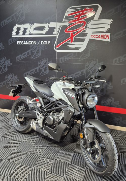 HONDA CB 125 - A PARTIR DE 120€/MOIS – Image 3