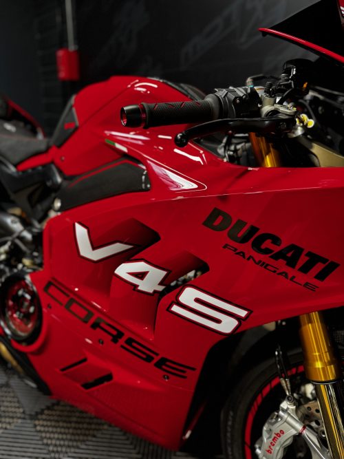 DUCATI PANIGALE 1103 V4 S AKRAPOVIC - A PARTIR DE 499€/MOIS – Image 12