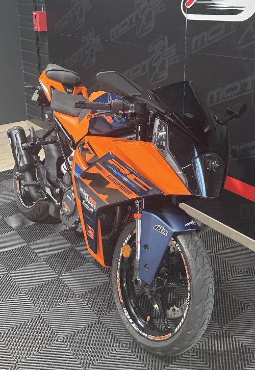 KTM RC 125 – Image 2