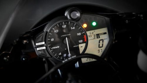 YAMAHA YZF-R6 RACE NOIR 2024 – A PARTIR DE 347€/MOIS – Image 7