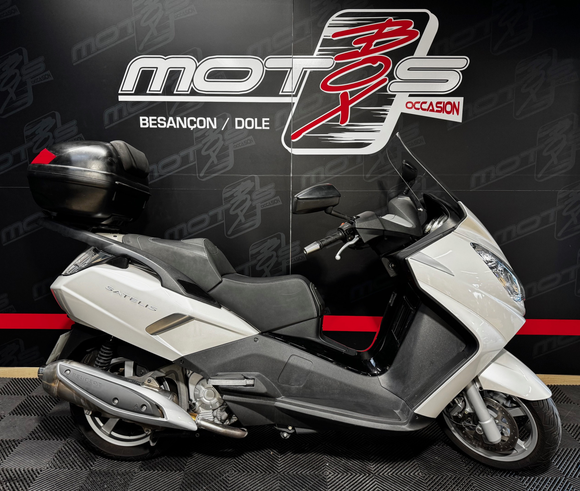 PEUGEOT SATELIS 400 i - A PARTIR DE 86€/MOIS – Image 2