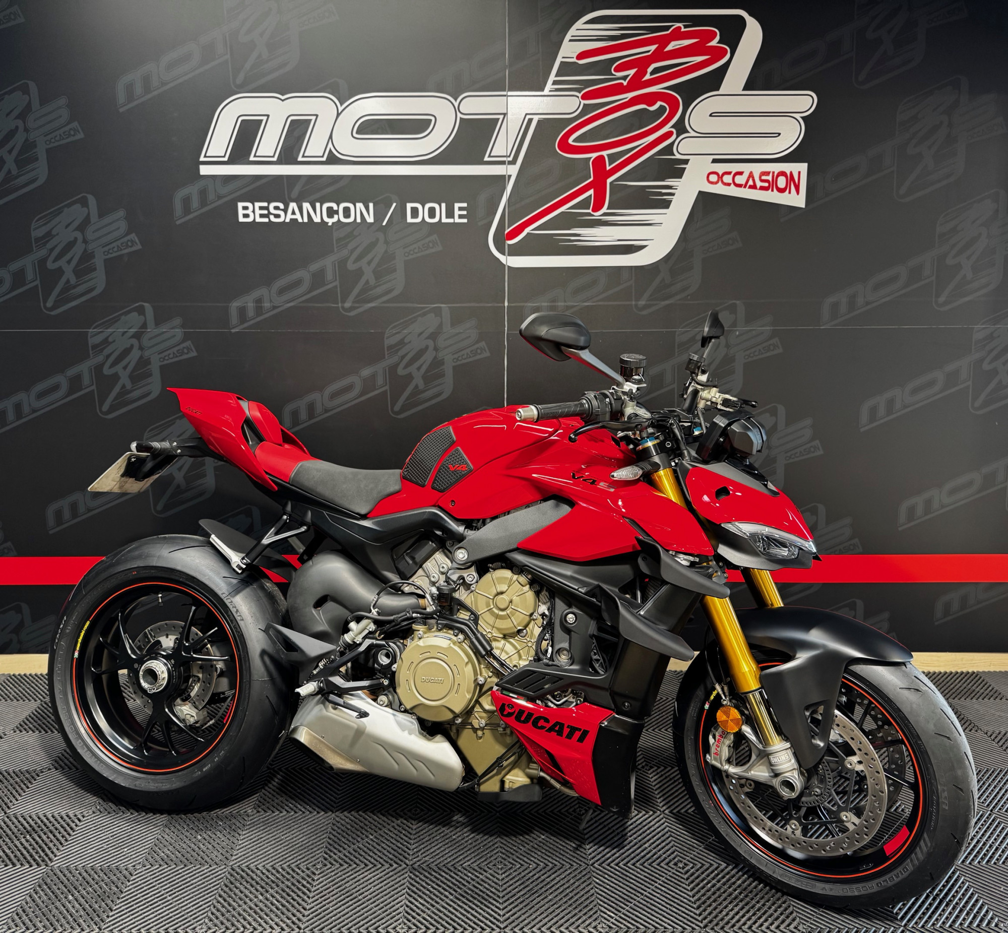 DUCATI STREETFIGHTER V4 S - A PARTIR DE 299€/MOIS
