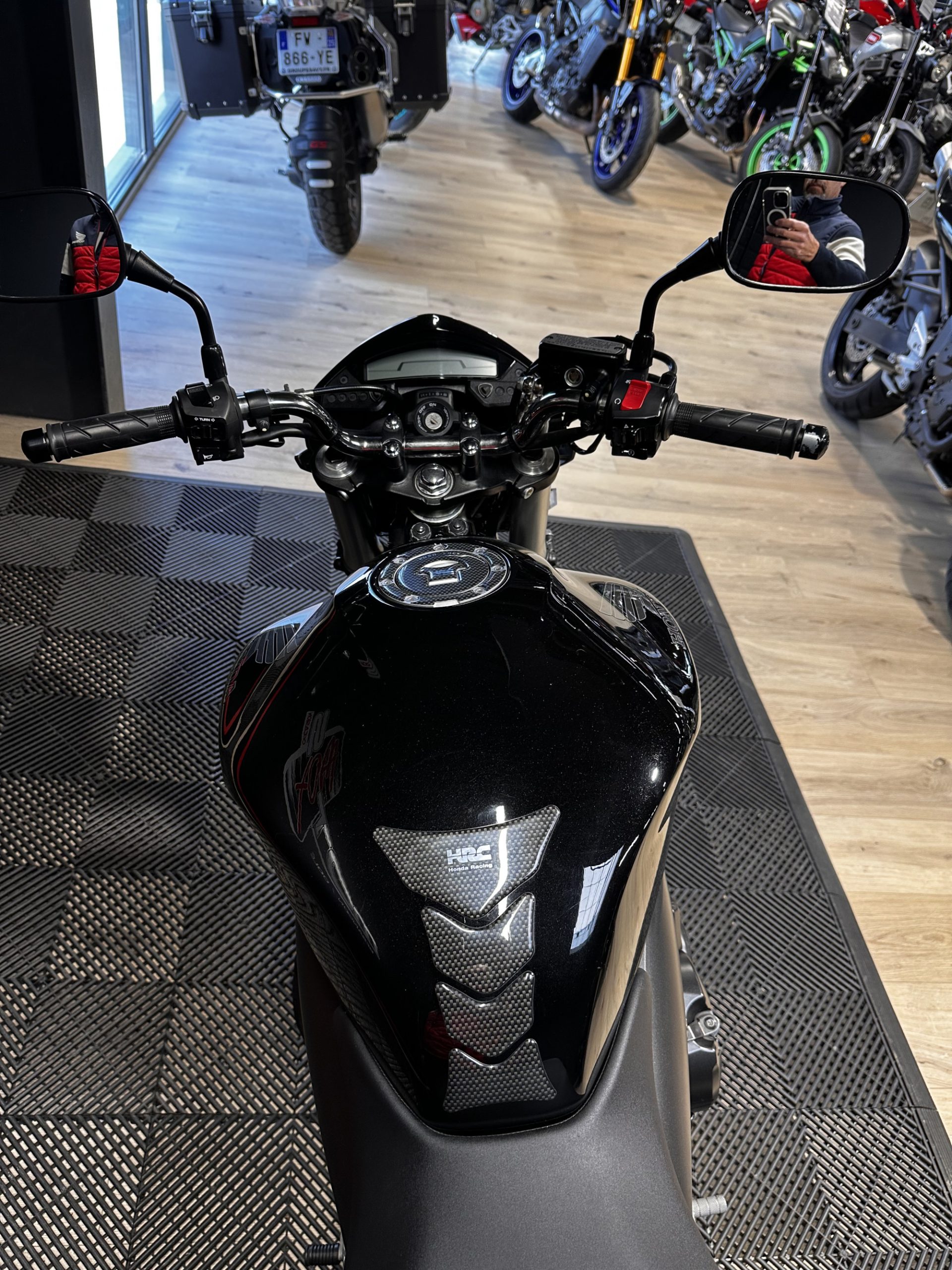 HONDA CB 600 F HORNET – Image 4