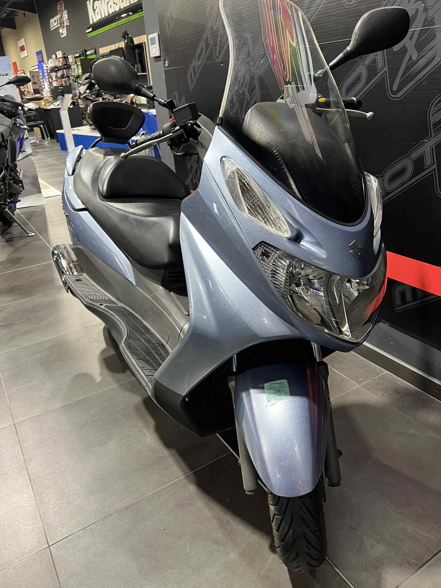 SUZUKI BURGMAN 125 - A PARTIR DE 69€/MOIS – Image 4