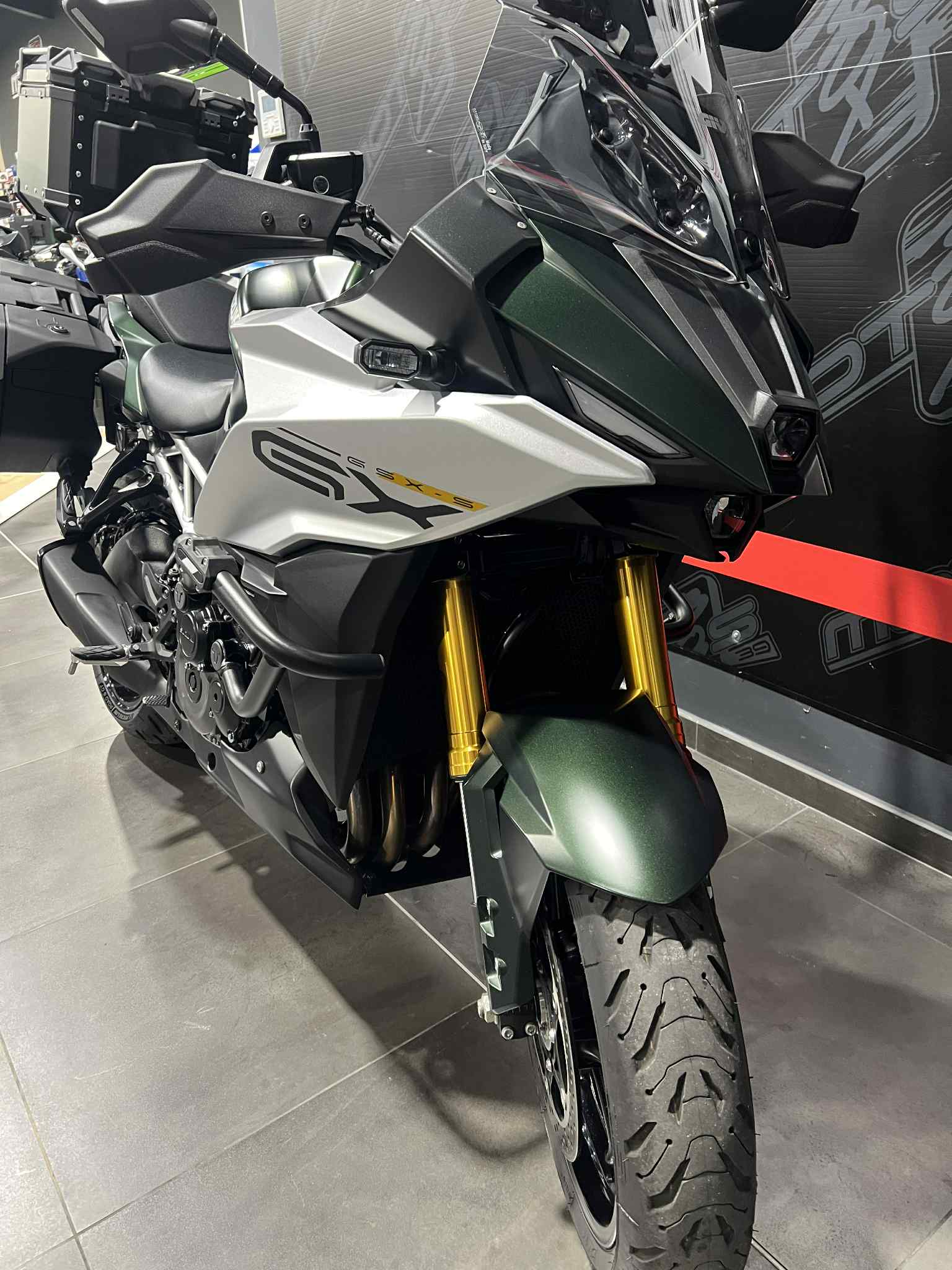 SUZUKI GSX-S 1000 GX - A PARTIR DE 253€ /MOIS – Image 3
