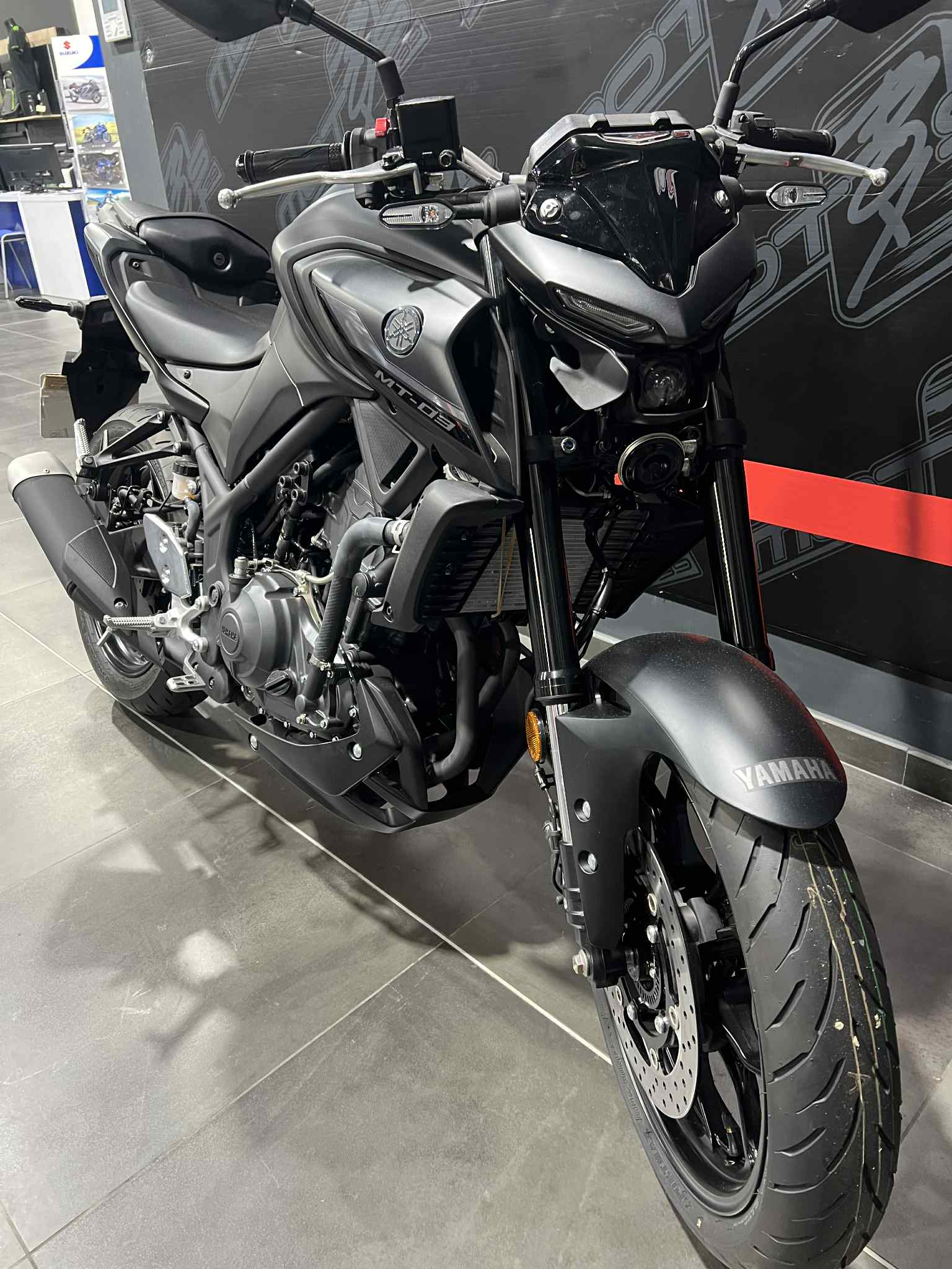 YAMAHA MT-03 - A PARTIR DE 106€ /MOIS – Image 2