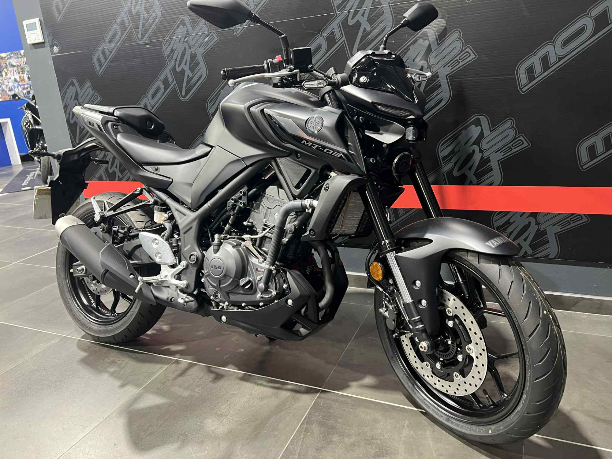 YAMAHA MT-03 - A PARTIR DE 106€ /MOIS – Image 4