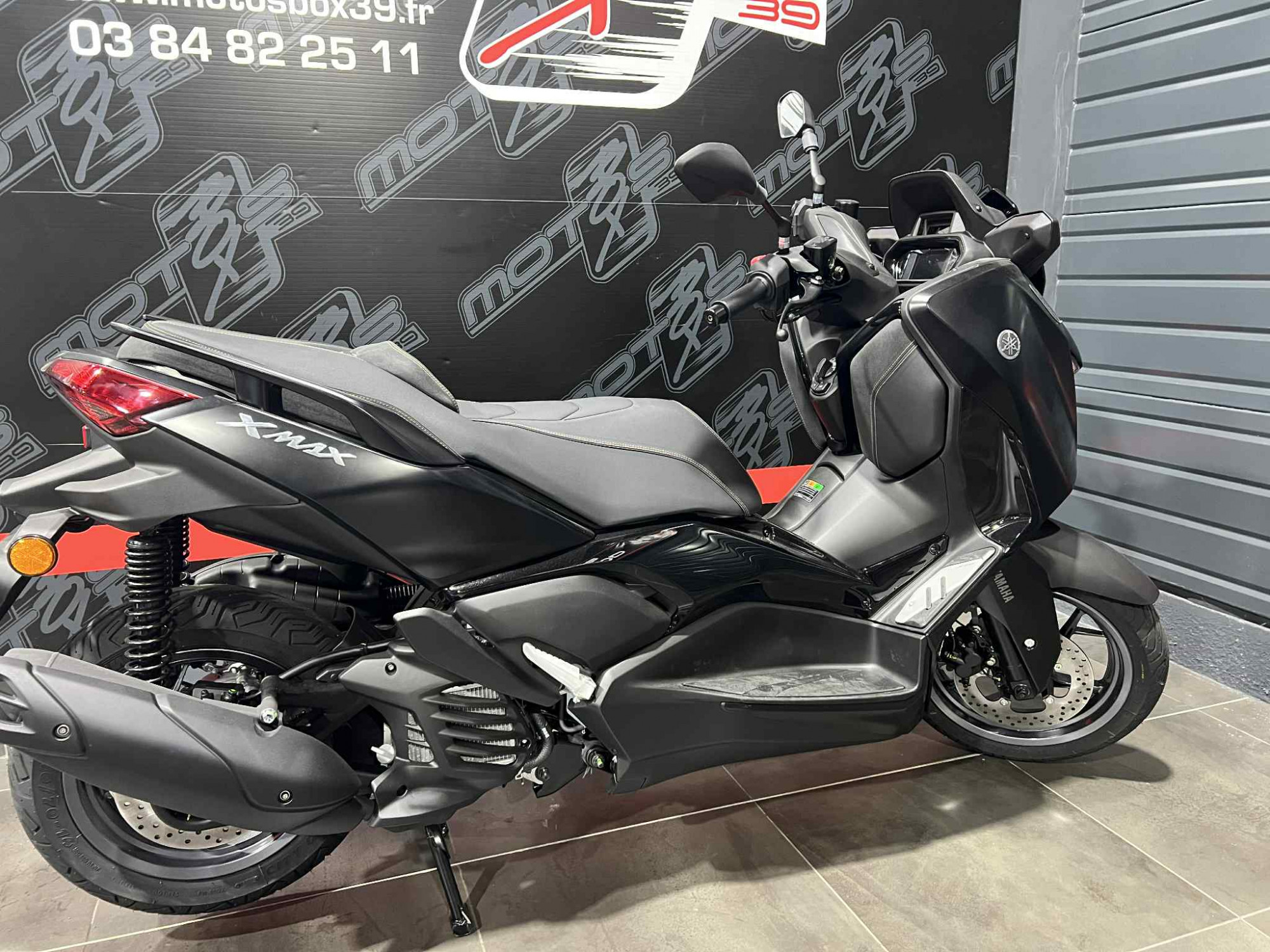 YAMAHA XMAX 125 TECH MAX - A PARTIR DE 137€ /MOIS – Image 4