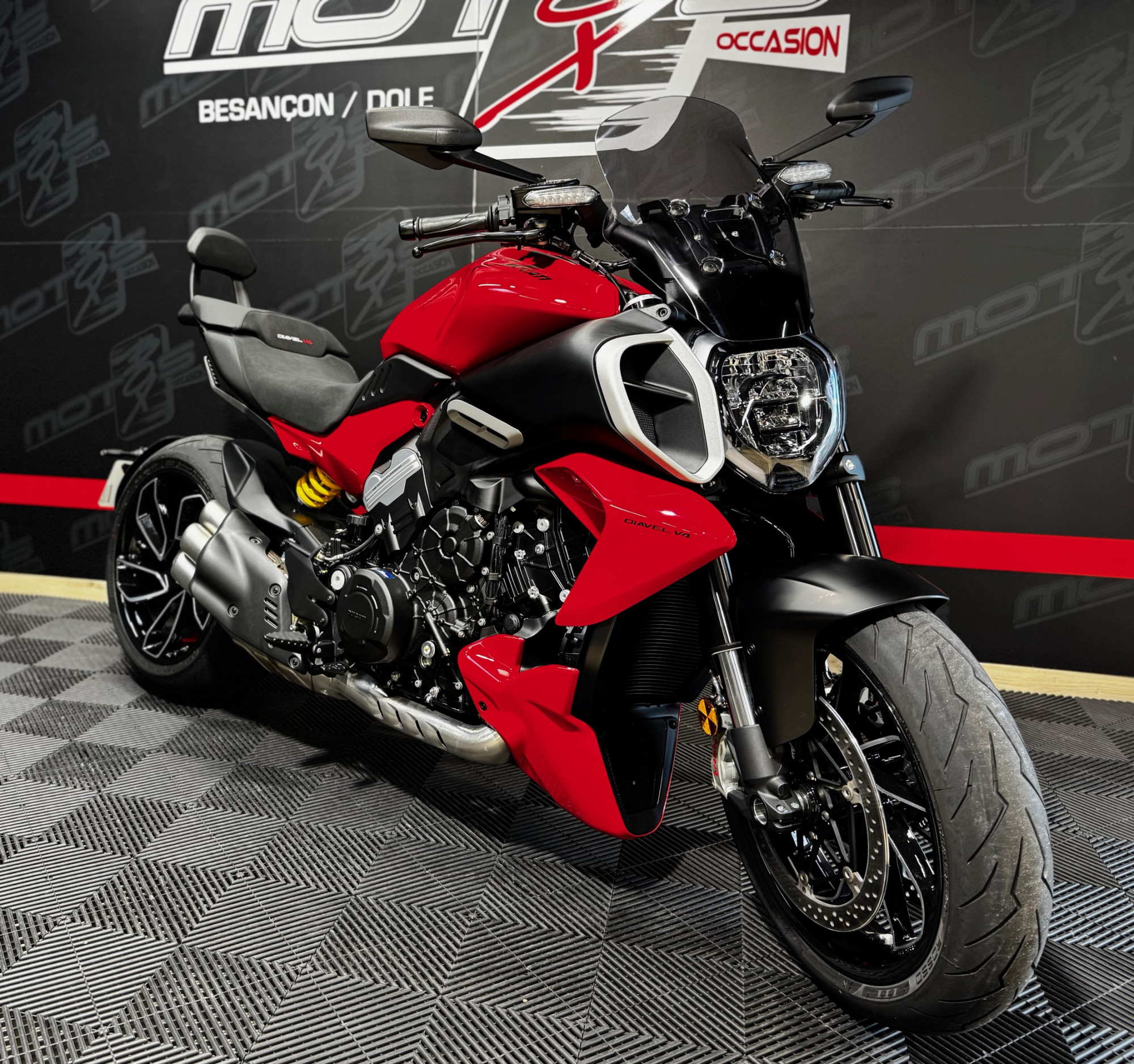 DUCATI DIAVEL V4 2025 - A APRTIR DE 335€/MOIS – Image 3