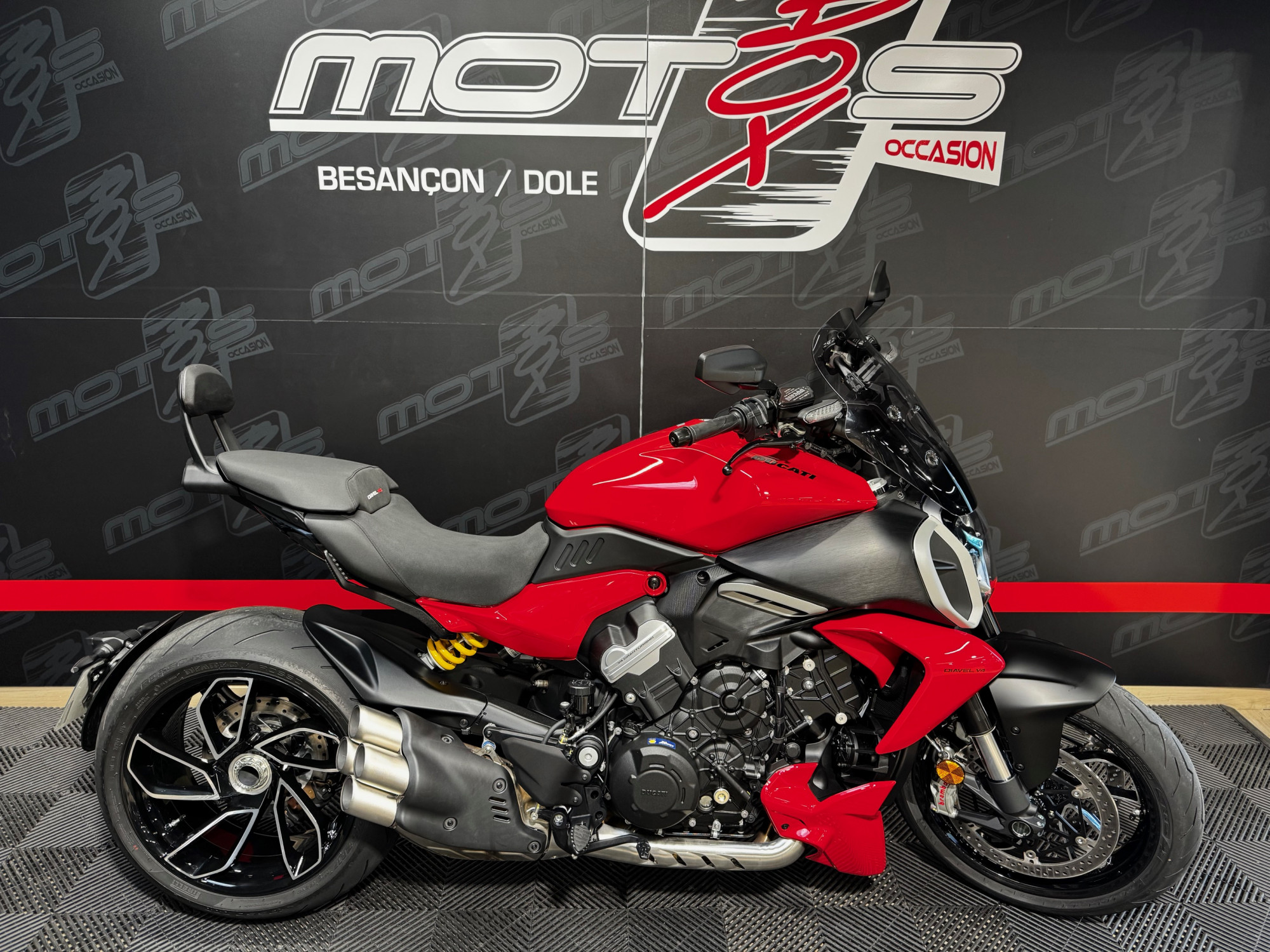 DUCATI DIAVEL V4 2025 - A APRTIR DE 335€/MOIS – Image 2