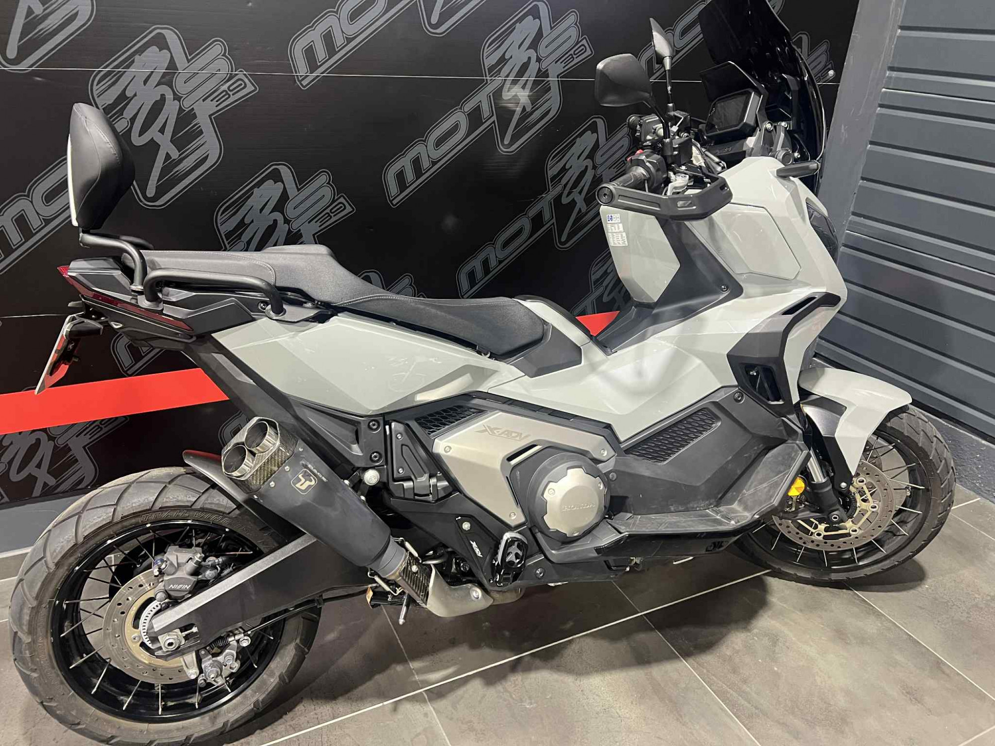 HONDA X-ADV 750 - A PARTIR DE 196€ /MOIS – Image 3