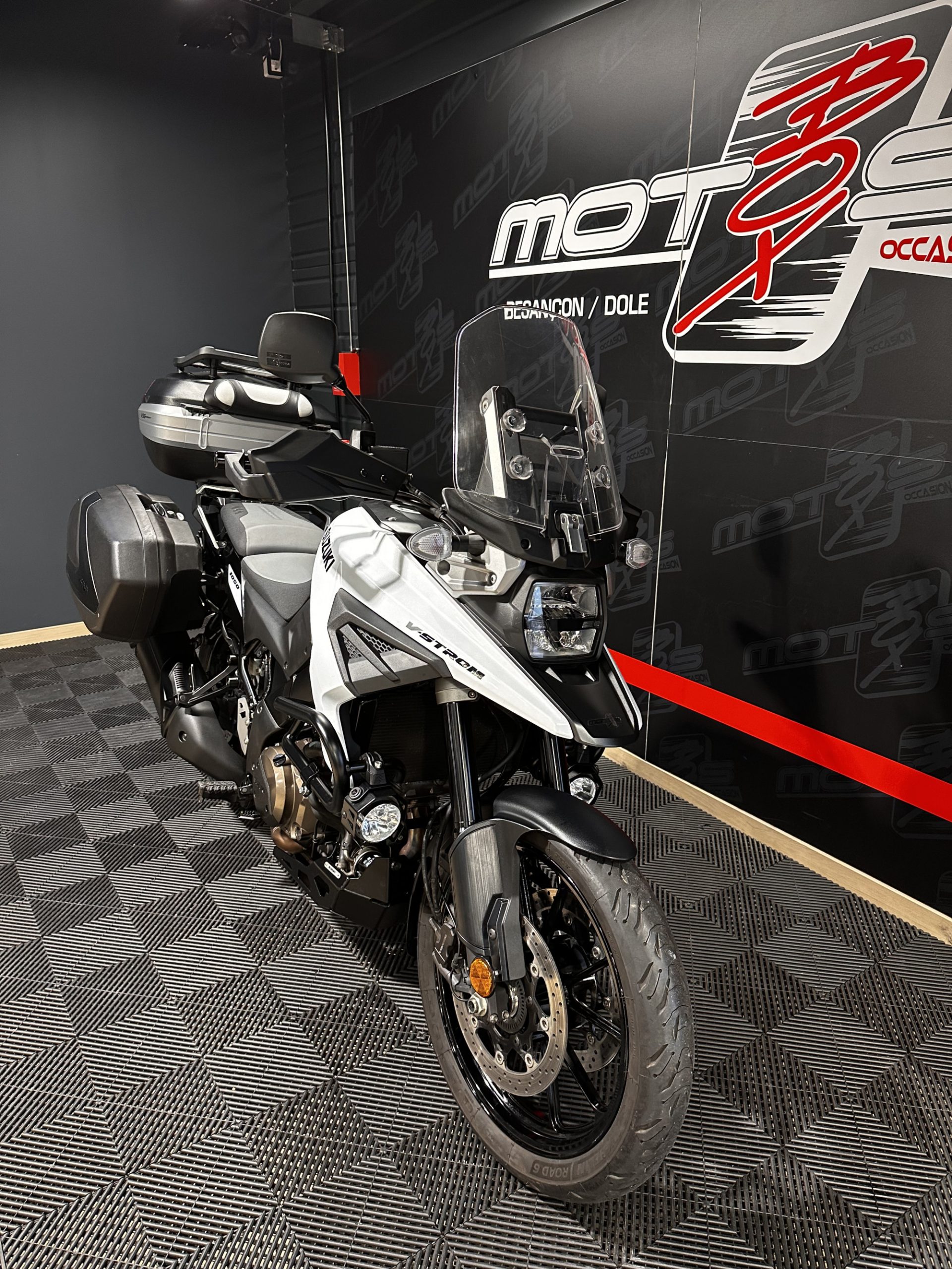 SUZUKI DL V-STROM 1050 – Image 2