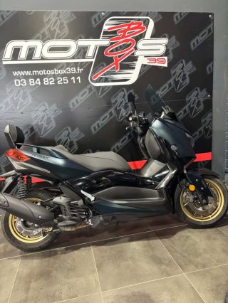 YAMAHA XMAX 125 TECH MAX - A PARTIR DE 95€/MOIS