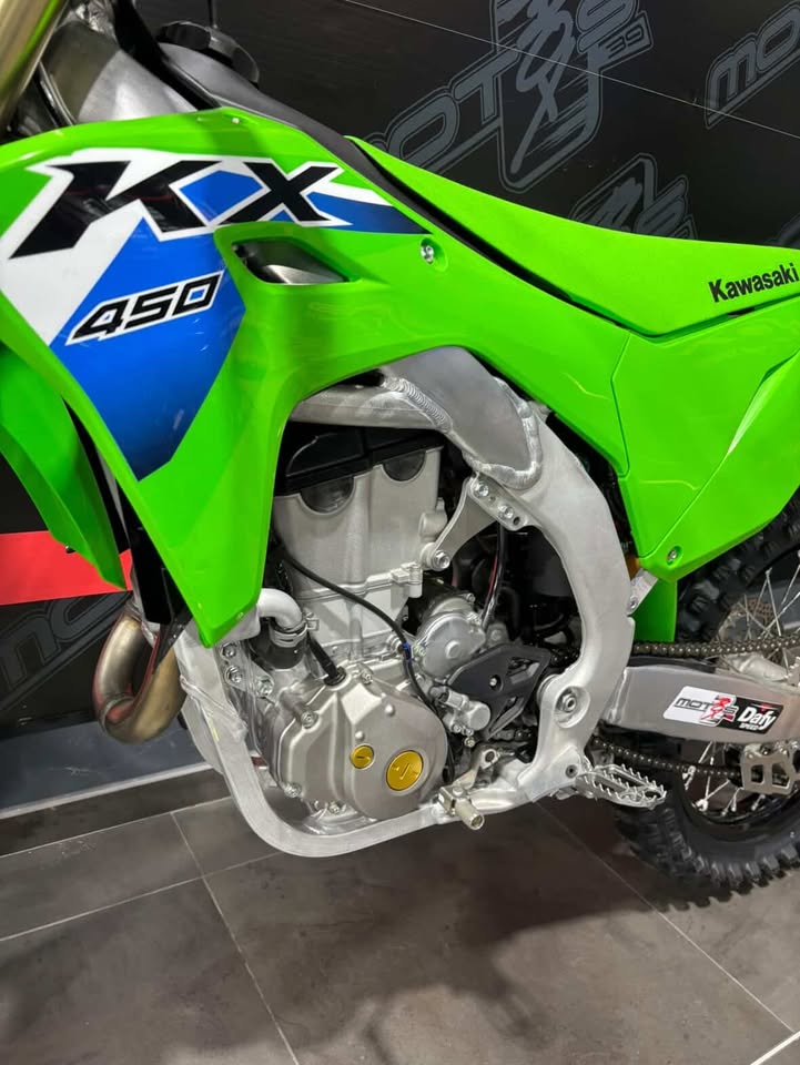 KAWASAKI KXF 450 - – Image 4