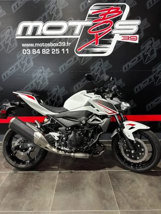 KAWASAKI Z 400 - A PARTIR DE 85€/MOIS