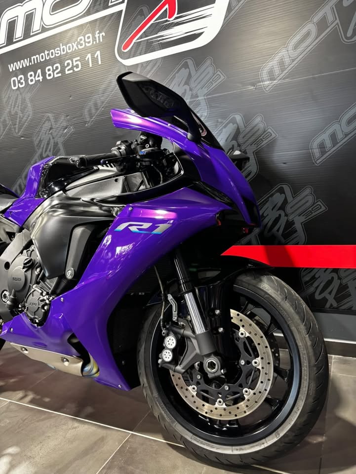 YAMAHA YZF 1000 R1 - A PARTIR DE 399€/MOIS – Image 2