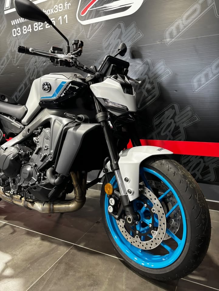 YAMAHA MT-09 - A PARTIR DE 220€/MOIS – Image 2