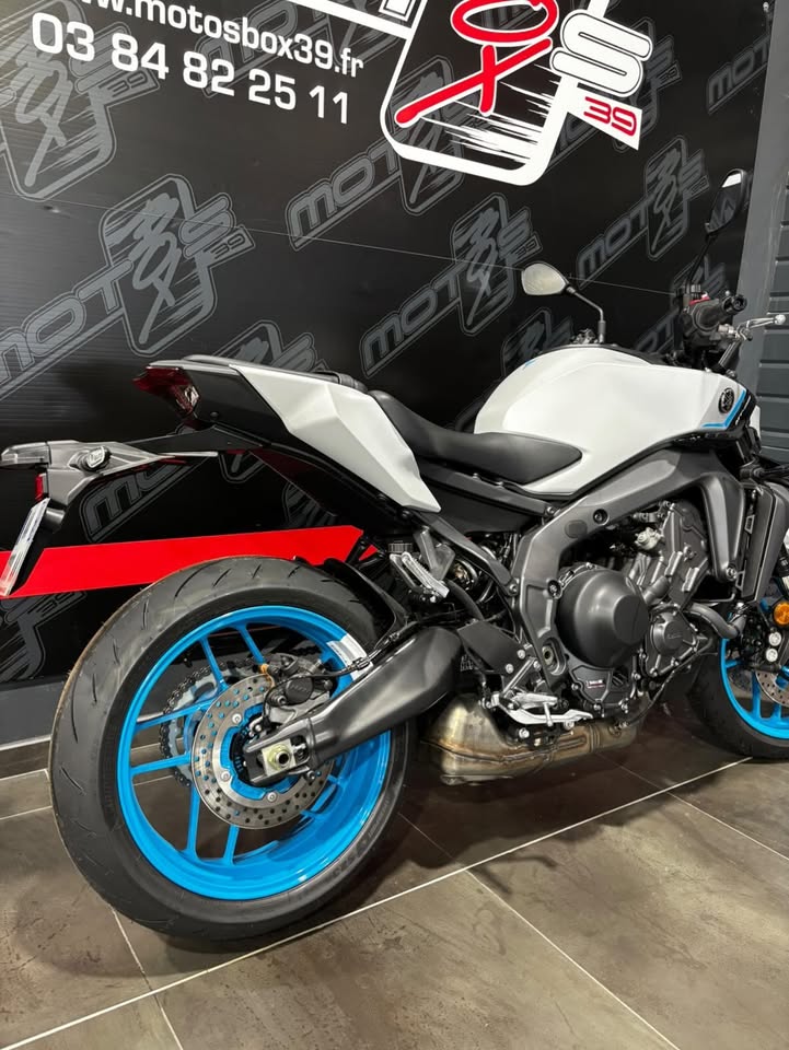 YAMAHA MT-09 - A PARTIR DE 220€/MOIS – Image 3